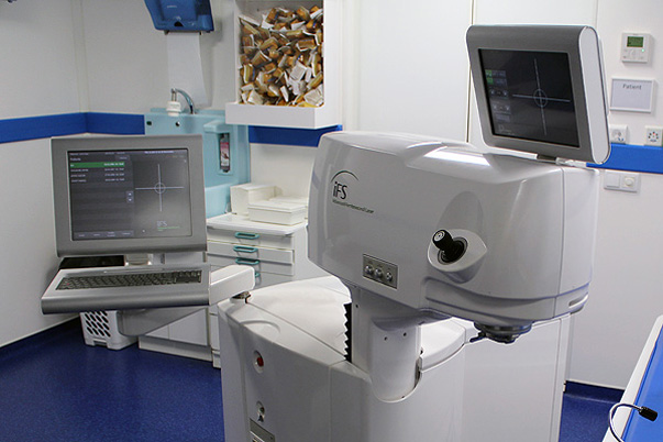 Laser Johnson&Johnson Vision iFS150